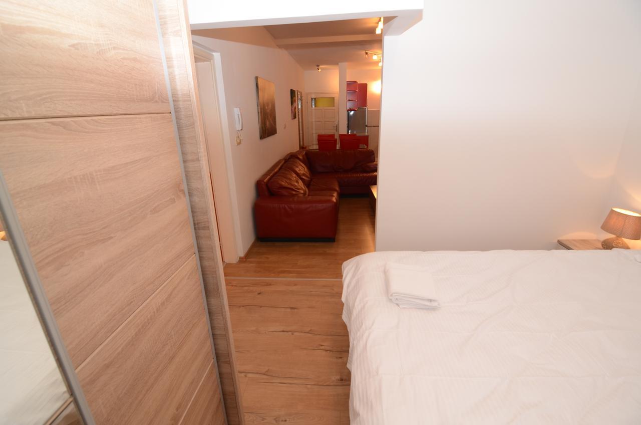 Maritimo Apartments كوتور المظهر الخارجي الصورة